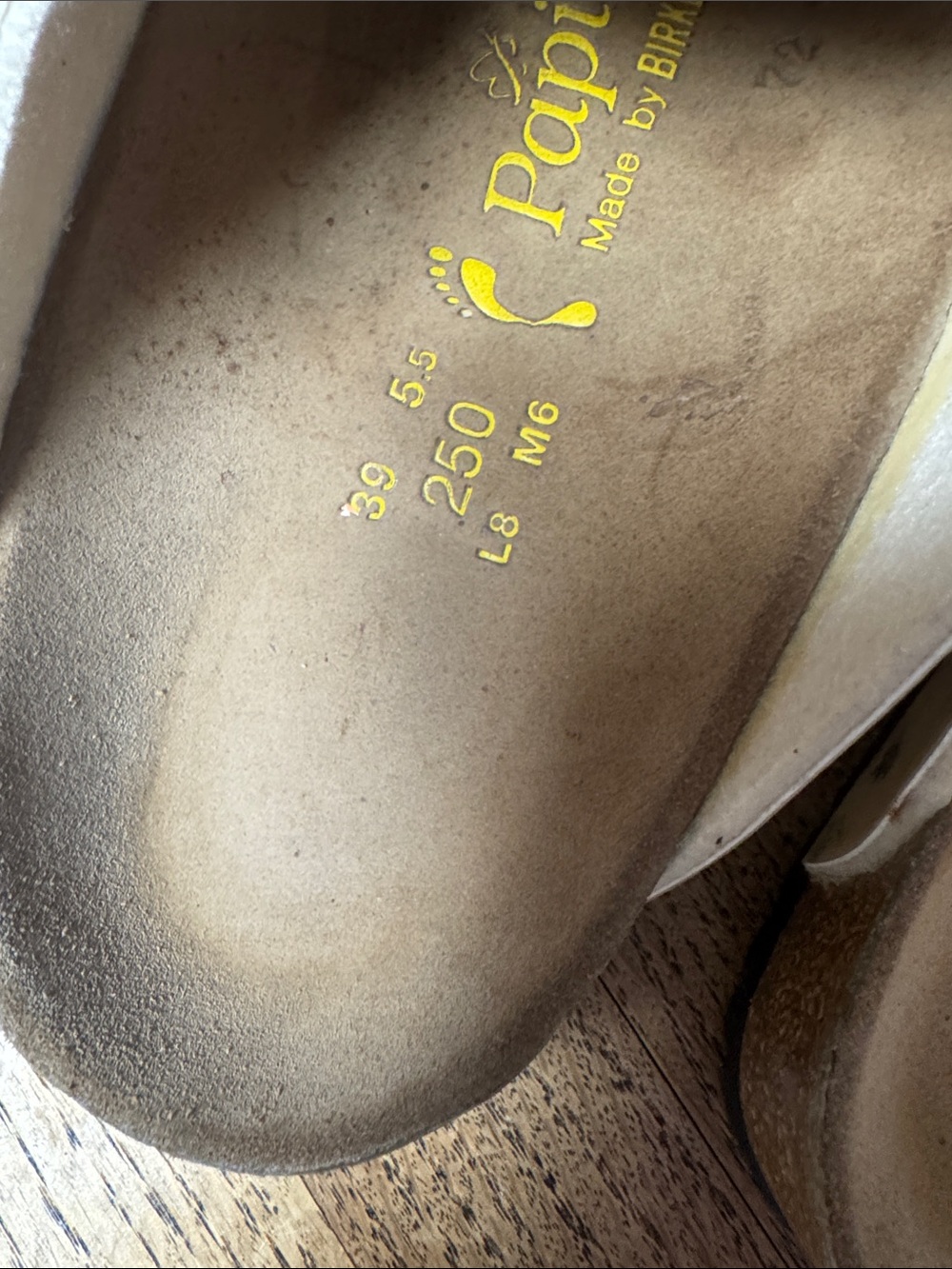 Birkenstock clogs papillo size 38 Europe and fits 8.5 - Picture 7 of 7